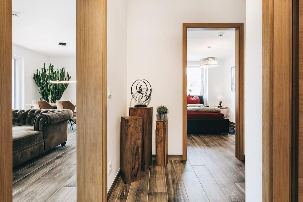 Stilvolle 4-raumwohnung In Zentraler Lage Appartement Dresde